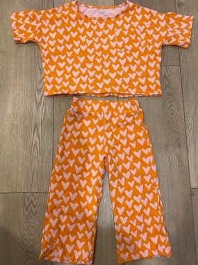 Alice + Ames Orange Heart-Print Set New Never Worn